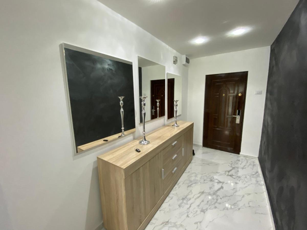 Concept Apartments 3 Camere Târgu-Mureş エクステリア 写真